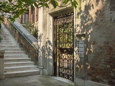 Luxury Apartment On The Grand Canal Venise Extérieur photo